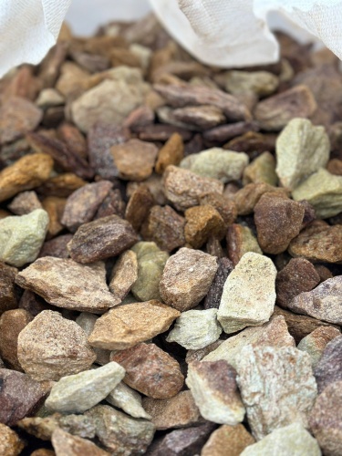 Златолит персиковый декоративная каменная крошка купить в Коркино