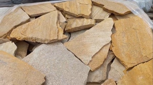 Плитняк златолит жёлтый для цоколя купить в Коркино