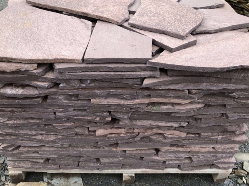 Плитняк лемезит бордовый для облицовки цоколя 20-25 мм  купить в Коркино