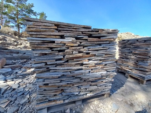 Плитняк златолит серебристый для фасада купить в Коркино