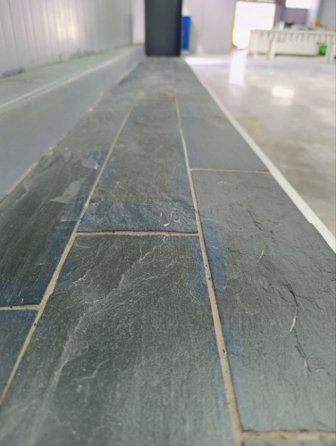 Плитка чёрная из натурального камня фасадная 30 см * 5 см, толщина 7 мм -30 мм купить в Коркино